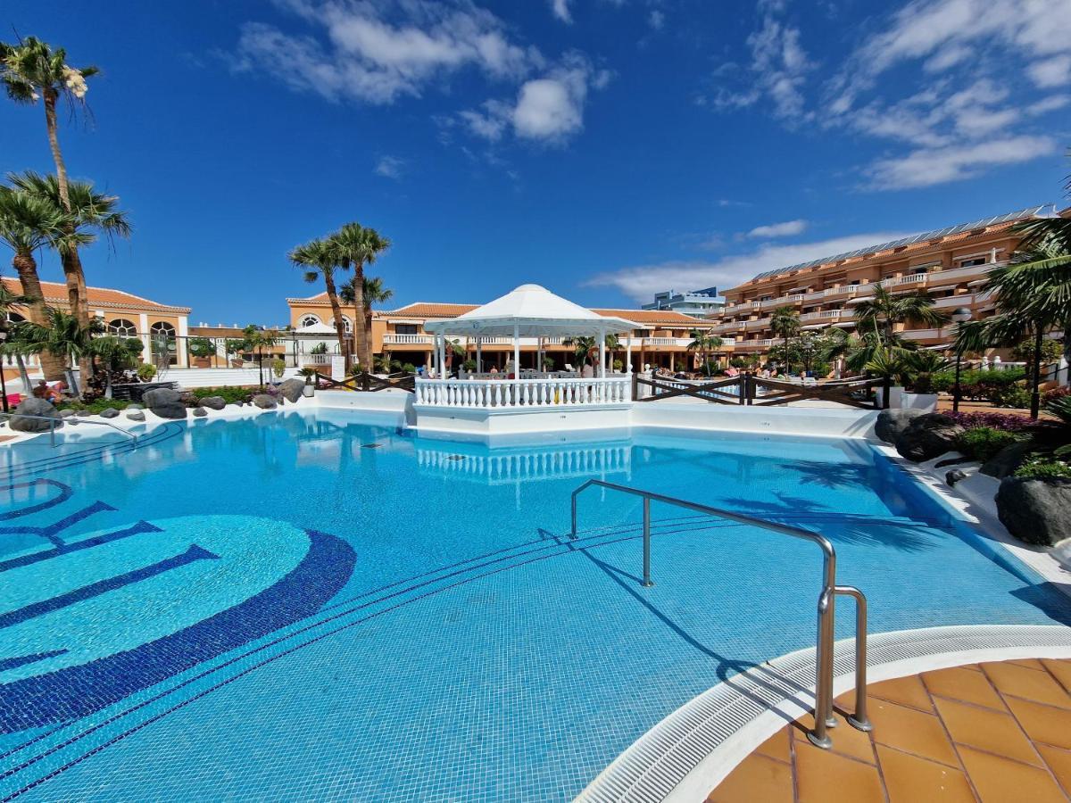 Exclusive Penthouse Playa Las Vistas 4 Close To The Sea And Beach, Aircondition For A Fee, Wifi, Terrace, Heated Pool Playa de las Americas  Exteriör bild