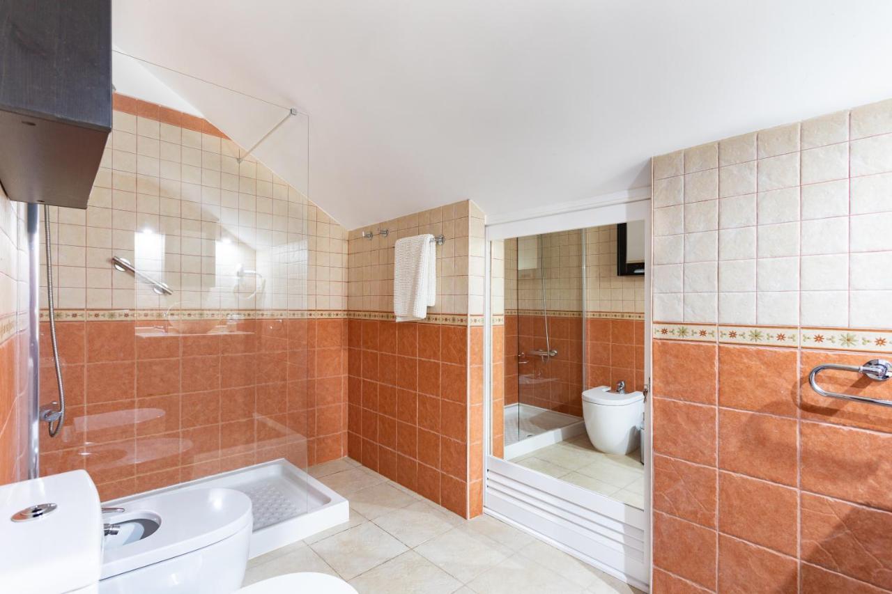 Exclusive Penthouse Playa Las Vistas 4 Close To The Sea And Beach, Aircondition For A Fee, Wifi, Terrace, Heated Pool Playa de las Americas  Exteriör bild