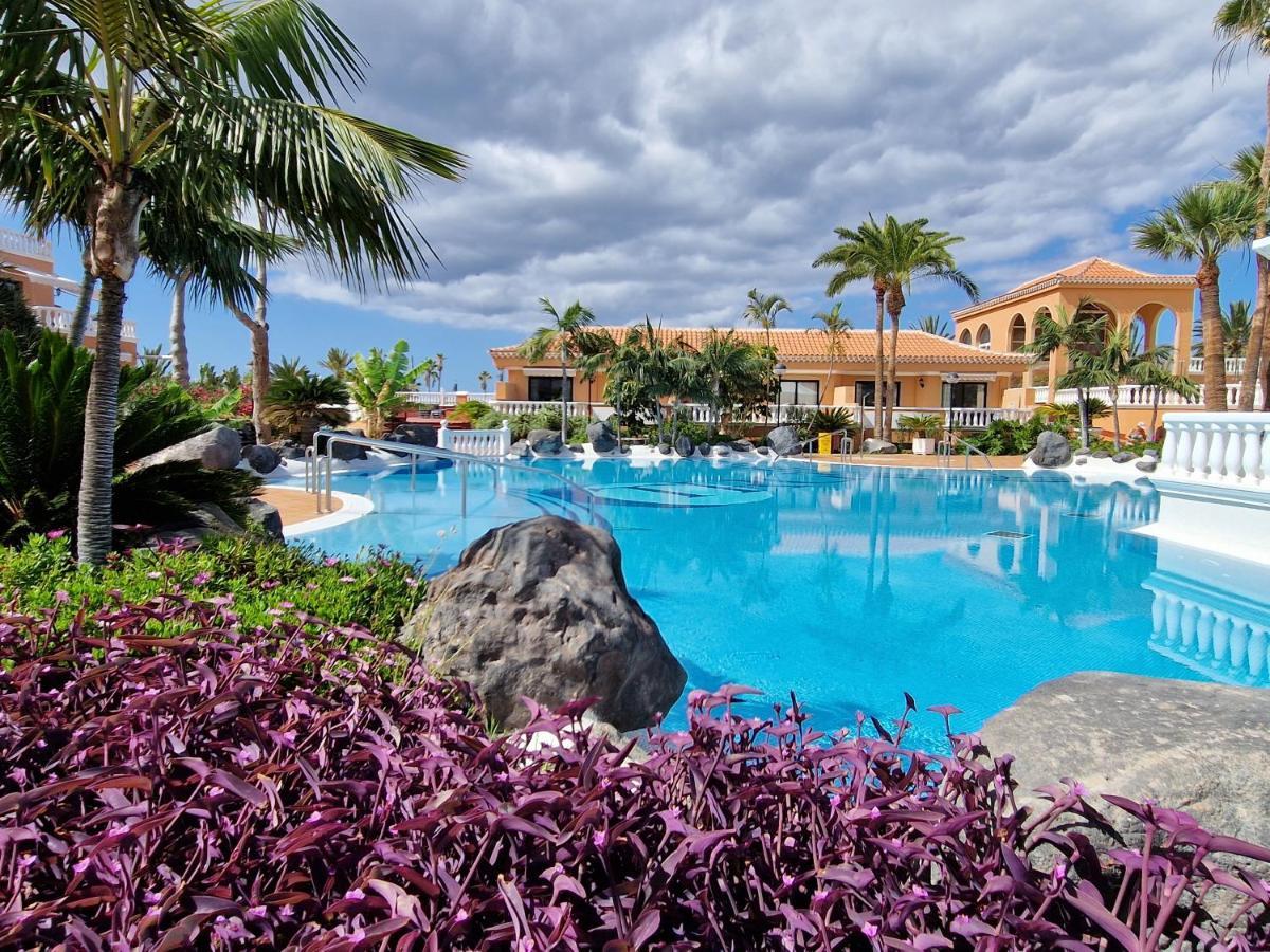 Exclusive Penthouse Playa Las Vistas 4 Close To The Sea And Beach, Aircondition For A Fee, Wifi, Terrace, Heated Pool Playa de las Americas  Exteriör bild