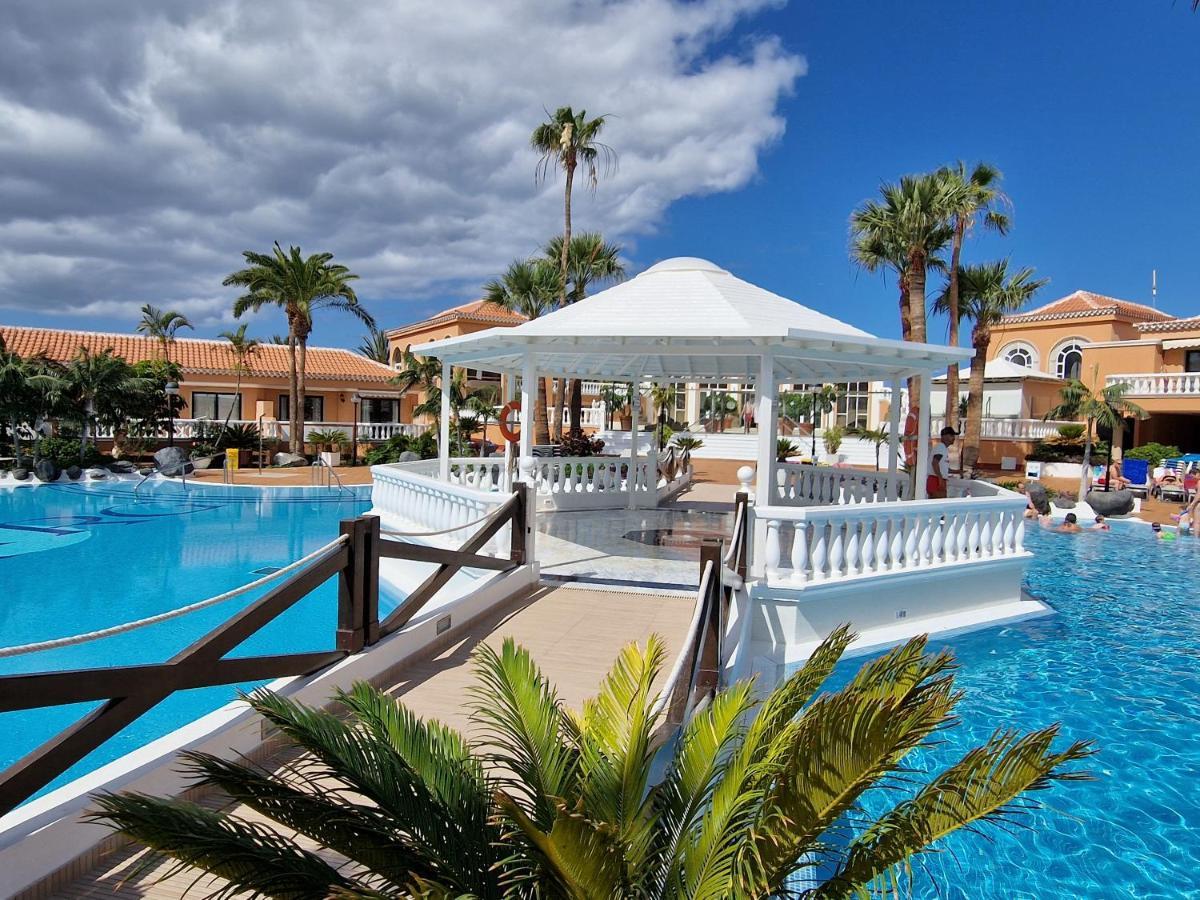 Exclusive Penthouse Playa Las Vistas 4 Close To The Sea And Beach, Aircondition For A Fee, Wifi, Terrace, Heated Pool Playa de las Americas  Exteriör bild