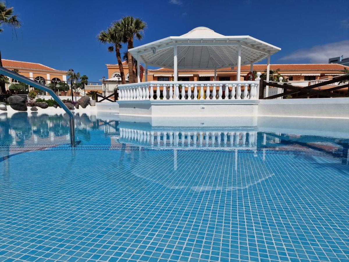 Exclusive Penthouse Playa Las Vistas 4 Close To The Sea And Beach, Aircondition For A Fee, Wifi, Terrace, Heated Pool Playa de las Americas  Exteriör bild
